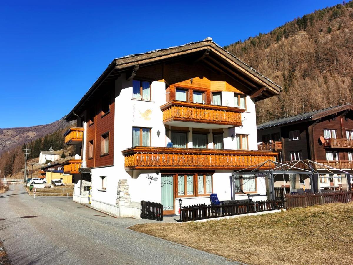 Haus Falke Saas-Grund Esterno foto